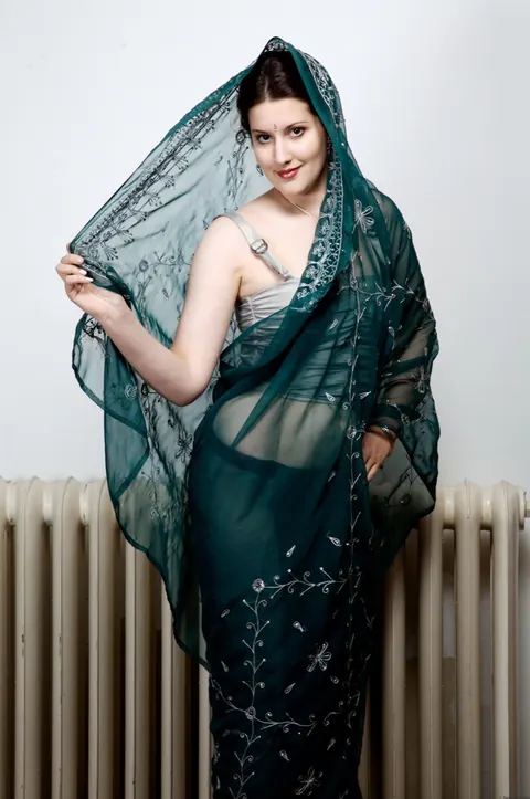 Indian Brunette Reveals Her Tits While Undressing from a Skirt – photo 6 of 15
