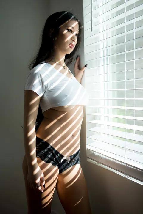Jade Kush: Petite Asian Oils Her Big Natural Tits in Lingerie – photo 15 of 20