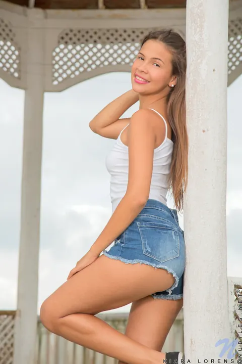 Kiara Lorens: Brunette Latina Bends Over in a Thong and Shorts Outdoors – photo 4 of 15