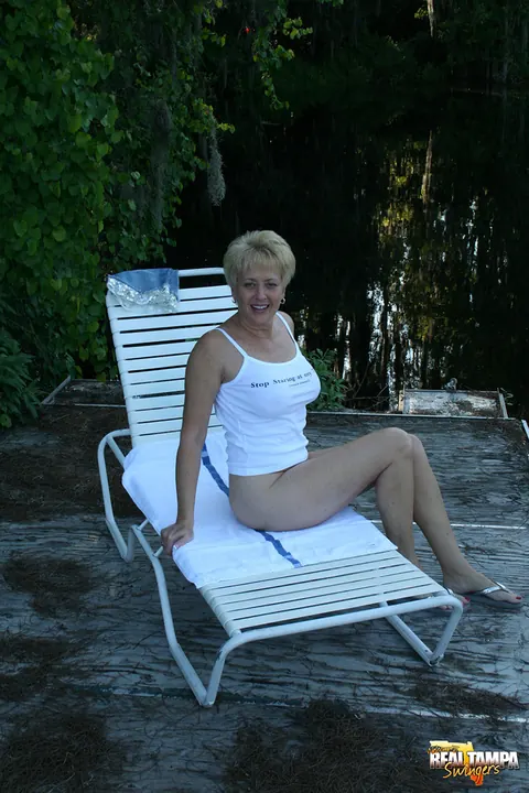 Tracy Lick: Tall Mature Blonde Fingers Her Shaved Pussy Outdoors – photo 5 of 15