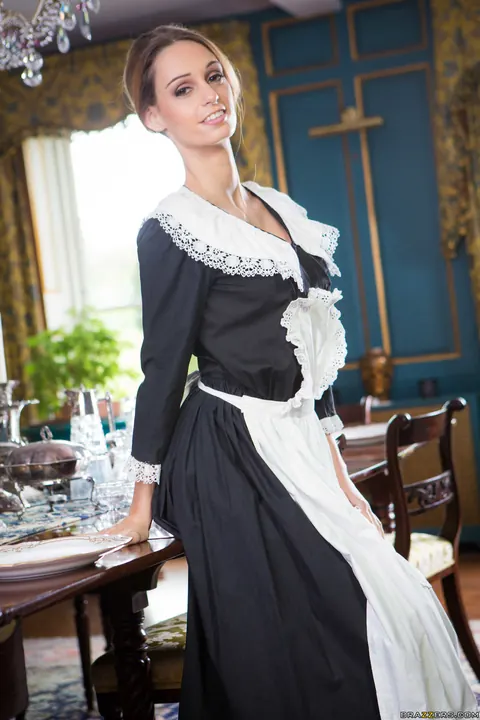Erica Fontes: Blonde MILF with Big Tits Strips Off Her Maid Uniform – photo 1 of 21