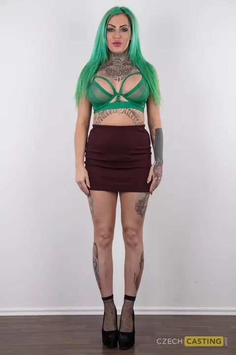 Phoenix Madina: MILF Strips Off Her Skirt and Shows Her Pierced Tits – photo 3 of 20
