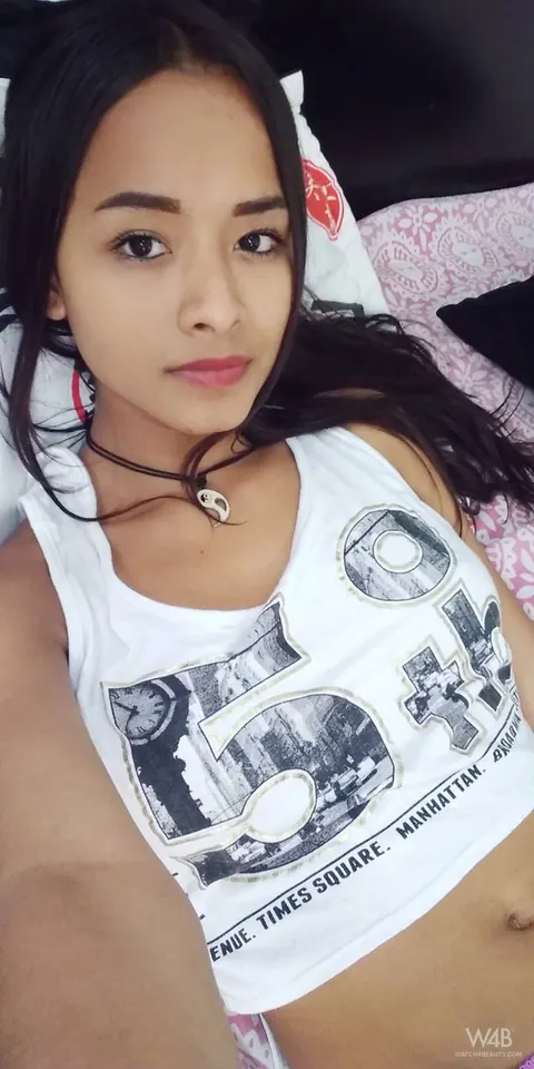 Busty Asian Brunette Spreads Her Shaved Pussy in a Selfie – photo 1 of 16