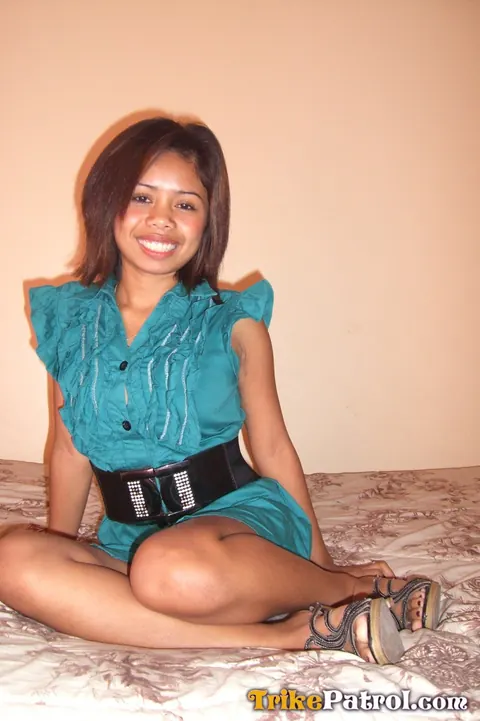 Short-Haired Asian Babe with Big Tits Sucks and Rides Her Partner – photo 1 of 17