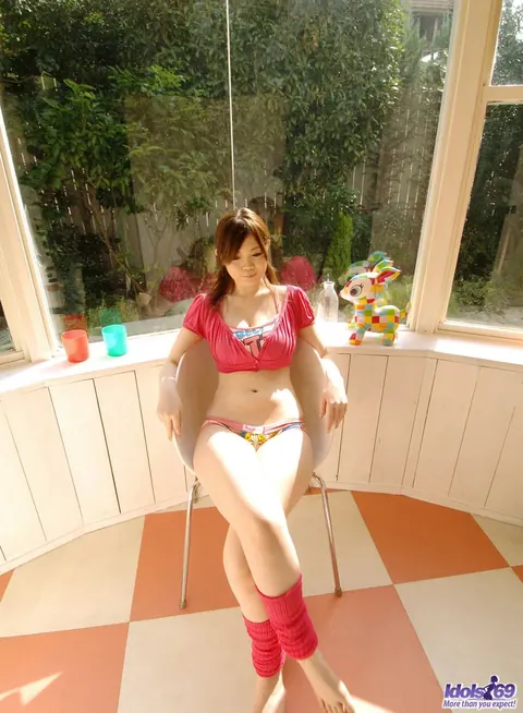 Nami Ogawa: Thick Japanese Brunette Flashes Panties Outdoors Then Strips – photo 12 of 16
