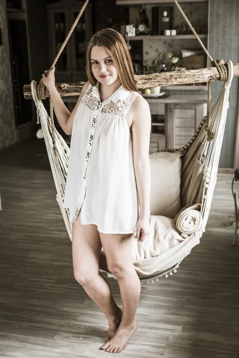 Nika O: Redhead Undresses and Spreads Her Legs Wide – photo 17 of 19