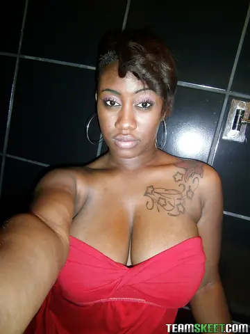 Curvy Ebony Brunette Undresses and Shows Off Her Big Tits