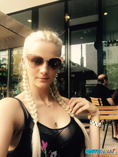 Katy Sky: Tall Blonde Takes Selfies in a Bikini and Shorts Outdoors – photo 2 of 12