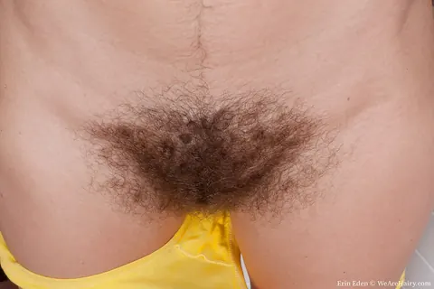 Erin Eden: Busty Brunette Shows Hairy Armpits and Pussy in the Kitchen – photo 7 of 16