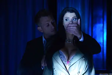 Peta Jensen – Busty Brunette in Stockings and Heels Takes Anal and Gets Cum in Mouth