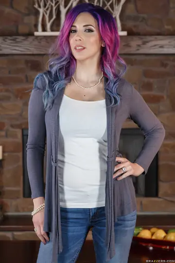 Jelena Jensen – Tall Brunette MILF Strips Out of Her Jeans to Show Her Big Natural Tits