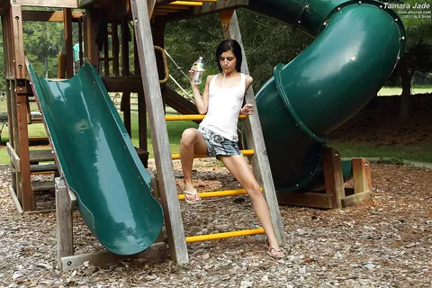Zoey Kush: Amateur Brunette in Shorts Fingers Herself and Uses a Dildo Outdoors – photo 2 of 16