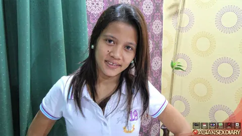 Filipina Has Anal POV Sex with a Foreigner – photo 2 of 15