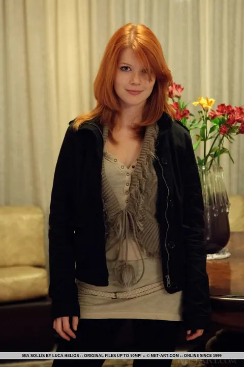 Mia Sollis: Redhead Undresses to Reveal Her Hairy Pussy and Tattoos – photo 2 of 18