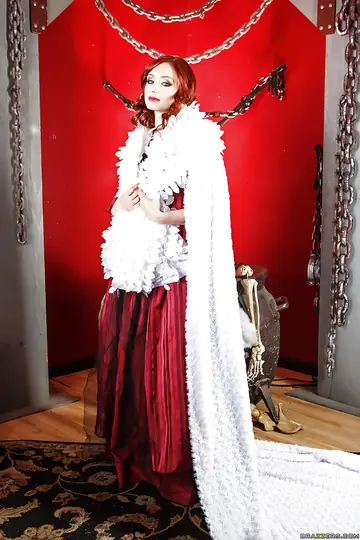 Violet Monroe – Curly Redhead MILF Undresses Out of Her Red Dress