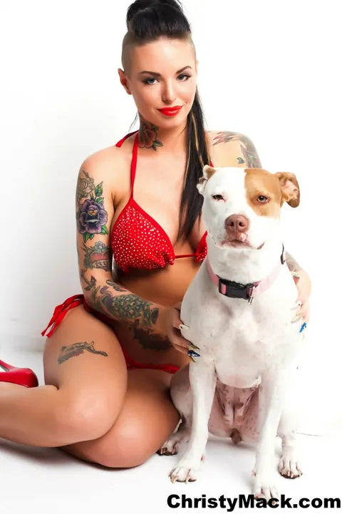 Christy Mack: Brunette with Big Enhanced Tits Poses in a Red Bikini and Heels – photo 8 of 15