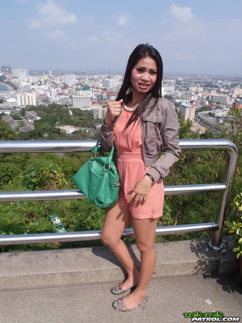 Thai Amateur Undresses and Poses Nude Outdoors – photo 1 of 17