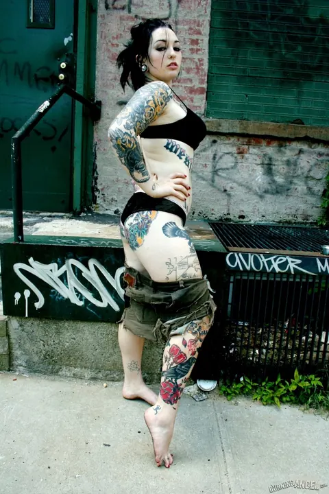 Adahlia: Tattooed Brunette Flaunts Her Big Natural Tits Outdoors – photo 6 of 16