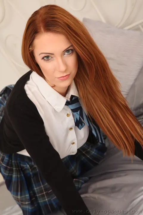 Alice Brookes: Tall British Redhead Pulls Down Her Pantyhose to Reveal Her Big Tits – photo 4 of 21