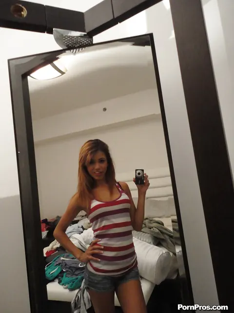 Veronica Rodriguez: Latina Brunette Snaps Mirror Selfies While Stripping Out of Her Shorts – photo 4 of 16