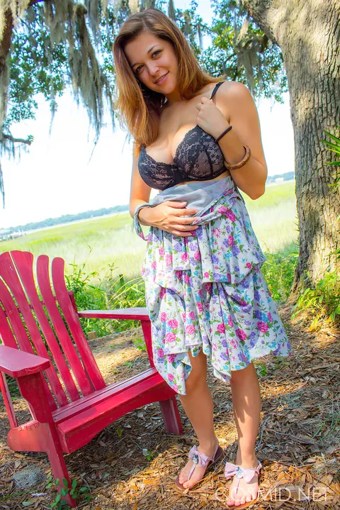 Tessa Fowler: Thick Redhead Strips Out of Her Skirt Outdoors – photo 9 of 16