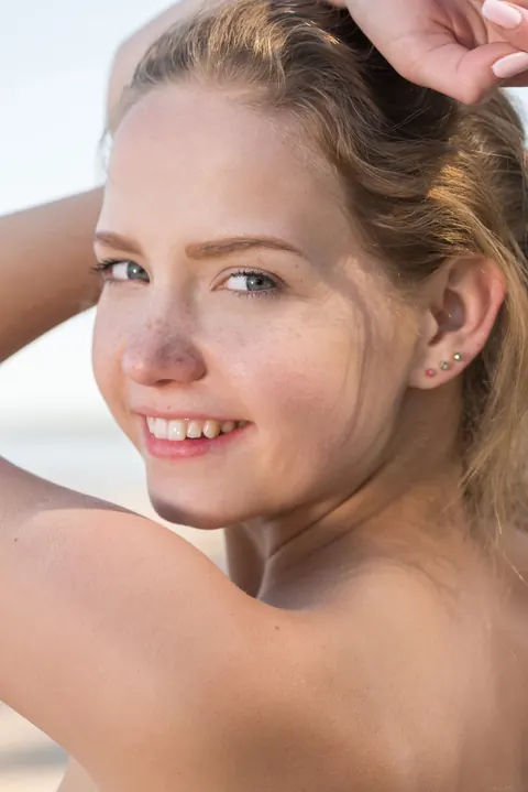 Faina Bona: Petite Slim Blonde Strips Nude and Spreads on the Beach – photo 17 of 20