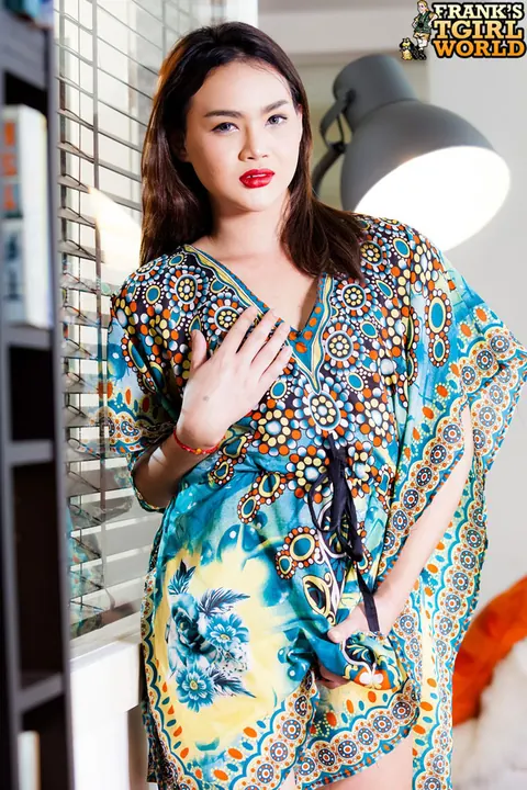 Asian Trans Woman Poses and Undresses – photo 2 of 15