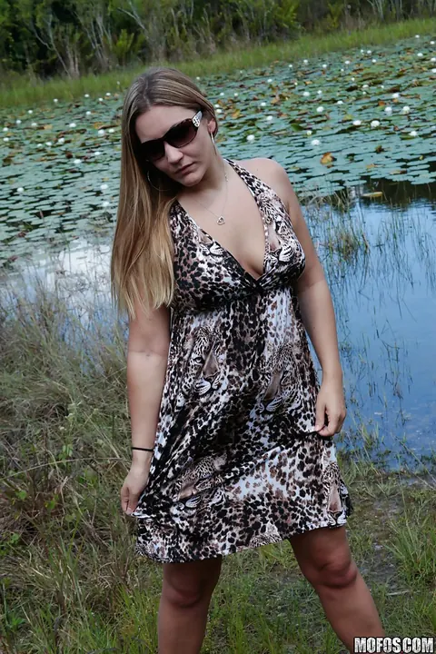Tanner Cruz: Chubby Blonde Shows Her Big Tits and Toys Her Slit Outdoors – photo 1 of 16