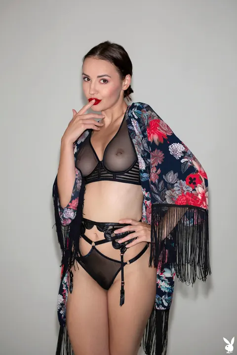 Elilith Noir: Petite Short-Haired Brunette Strips Out of Her Lingerie and Spreads – photo 2 of 20