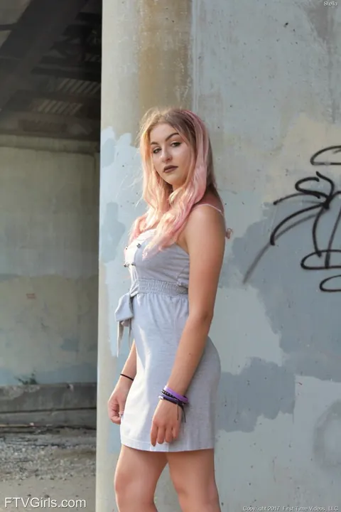 Petite Babe Strips Out of Her Dress in Public – photo 3 of 21