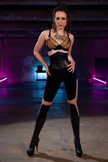 Arabelle Raphael – Petite Brunettes Play Dominant and Submissive in Lesbian Bondage