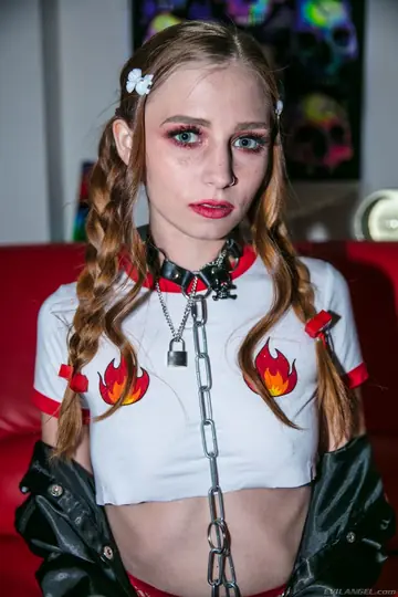 Ava Parker – Petite Tattooed Redhead Spreads Her Meaty Pussy on the Sofa