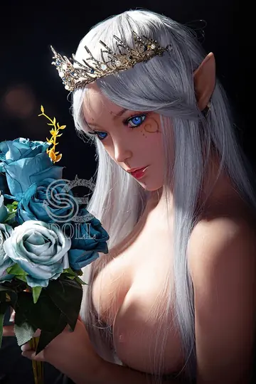 Woman Poses Nude Showing Her Beautiful Tits and Puffy Pussy