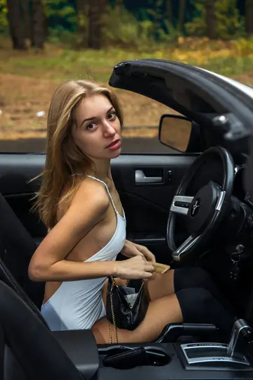 Yani A – Skinny Ukrainian Brunette Shows Her Big Tits and Spreads Her Pussy Outdoors