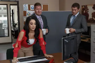 Noelle Easton – Busty Brunette PAWG Fucks Her Boss in the Office