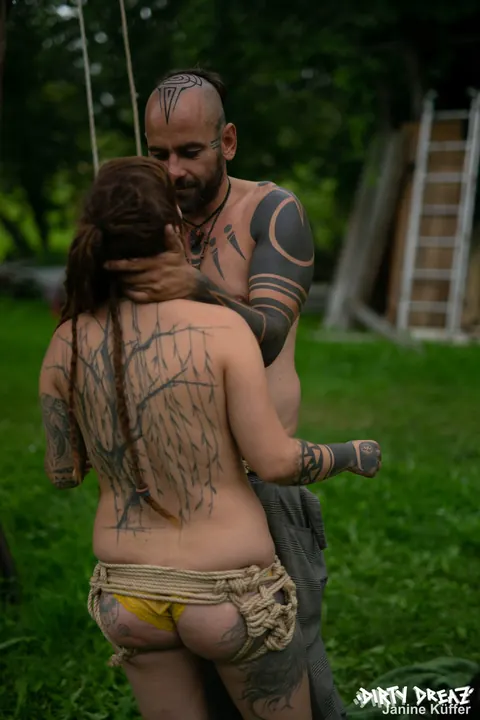 Busty Tattooed PAWG Bound Outdoors and Sucks Cock – photo 13 of 16