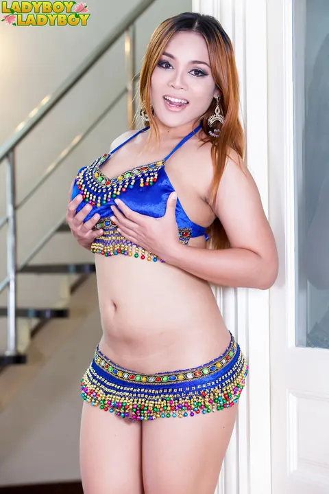 Trans Woman Uses a Glass Dildo Anally Then Masturbates – photo 1 of 16