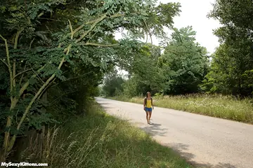Bella E – Blonde with Big Tits Masturbates in Shorts on the Forest Road