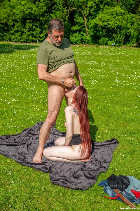 Isabella Both: Mature Redhead Sucks Cock and Gets Fucked in the Forest – photo 13 of 21