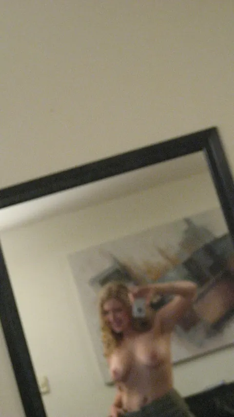 Curly Blonde Amateur Shows Her Big Tits in a Mirror Selfie – photo 12 of 21