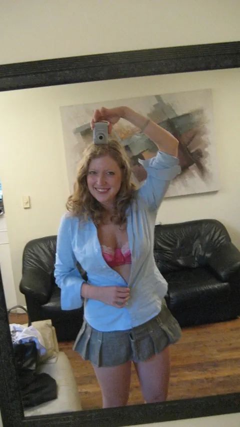 Curly Blonde Amateur Shows Her Big Tits in a Mirror Selfie – photo 9 of 21