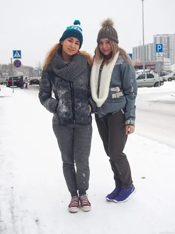 Nara Abel – Petite Lesbians in Socks Lick and Share a Dildo Outdoors