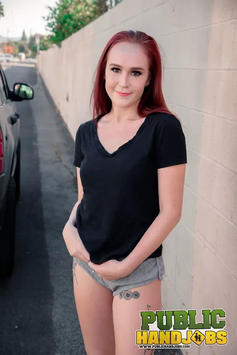 Alice Coxxx: Redhead in Glasses Gives a Handjob Outdoors – photo 1 of 21