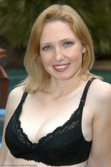 Pale Blonde MILF Strips in an Outdoor Jacuzzi and Spreads
