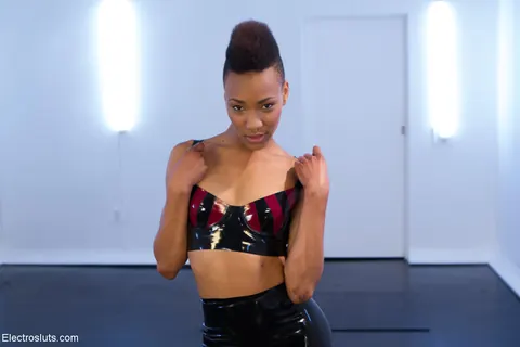 Lea Lexis: Thick Ebony Lesbians in Latex Skirts Play Bondage and Lick Pussy – photo 8 of 20