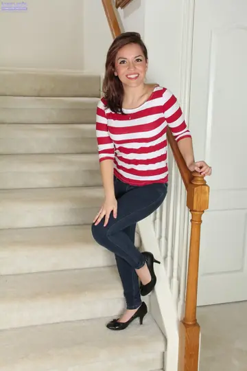 Alina Garcia – Busty Latina Redhead Strips Out of Her Jeans and Spreads on the Stairs
