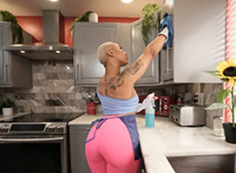 Thick Ass Daphne: Ebony MILF with Big Ass Gets Fucked Doggy Style – photo 11 of 21