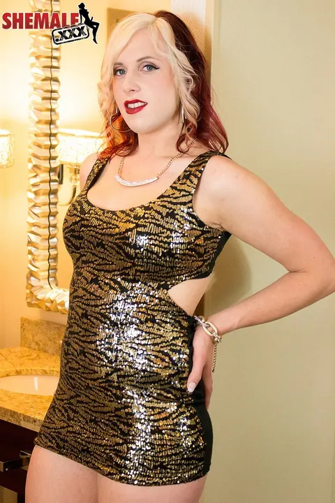 Curvy Trans Woman Toys Her Ass with a Dildo on the Bed – photo 2 of 16