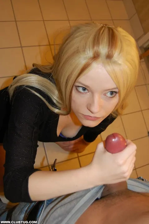 Blonde Kneels and Gives a Handjob to Her Partner – photo 11 of 20
