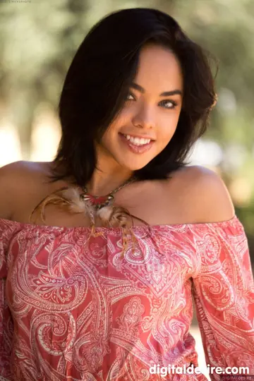 Brunette Latina Strips Out of Her Dress and Spreads Her Pussy